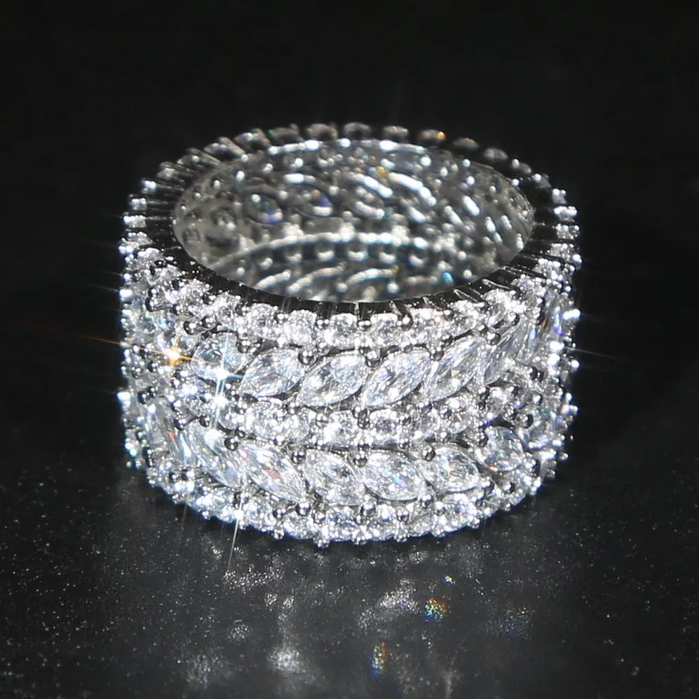Gold Verde Diamond Band Ring